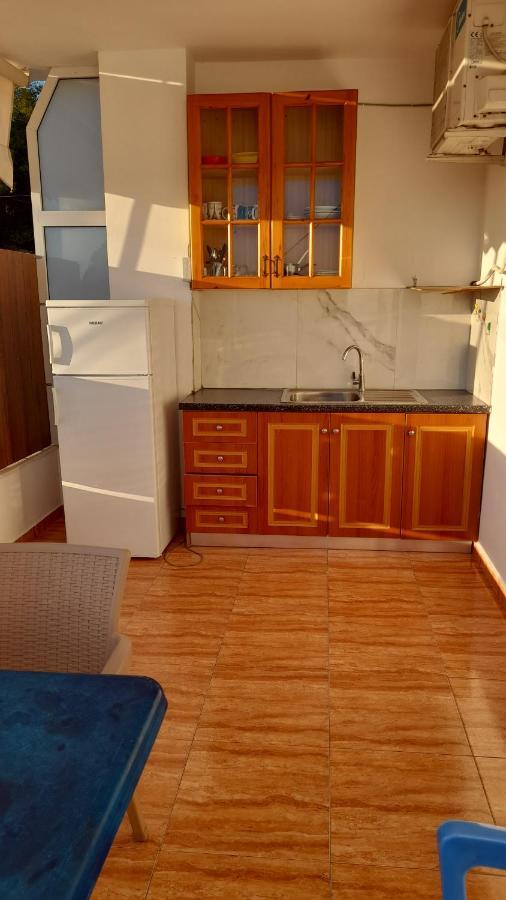 Guest house Petro Dhermi